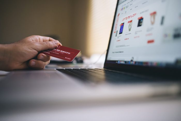 Siti e-commerce: come iniziare a vendere online